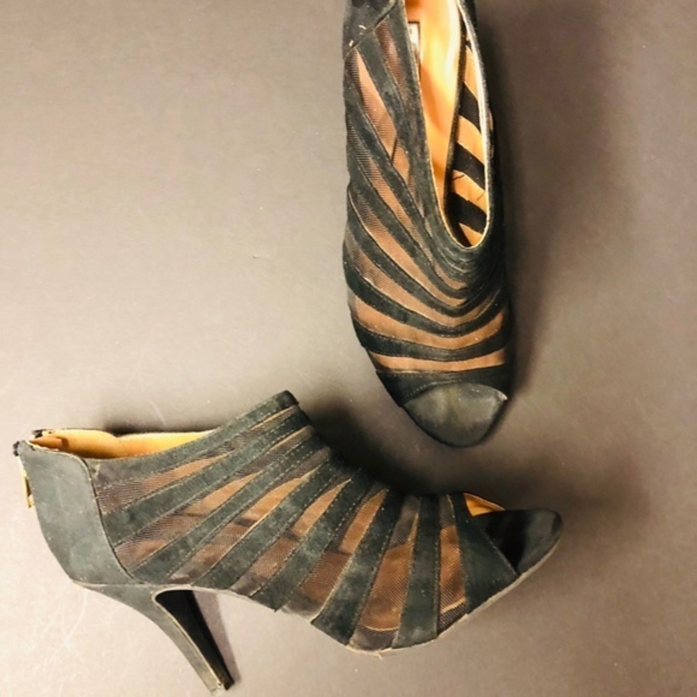 P.e.p.p.e.r.m.i.n.t strappy mesh shooties, Sz. 37